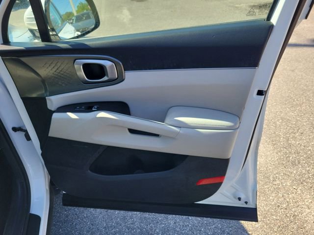 Used 2021 Kia Sorento EX image 38