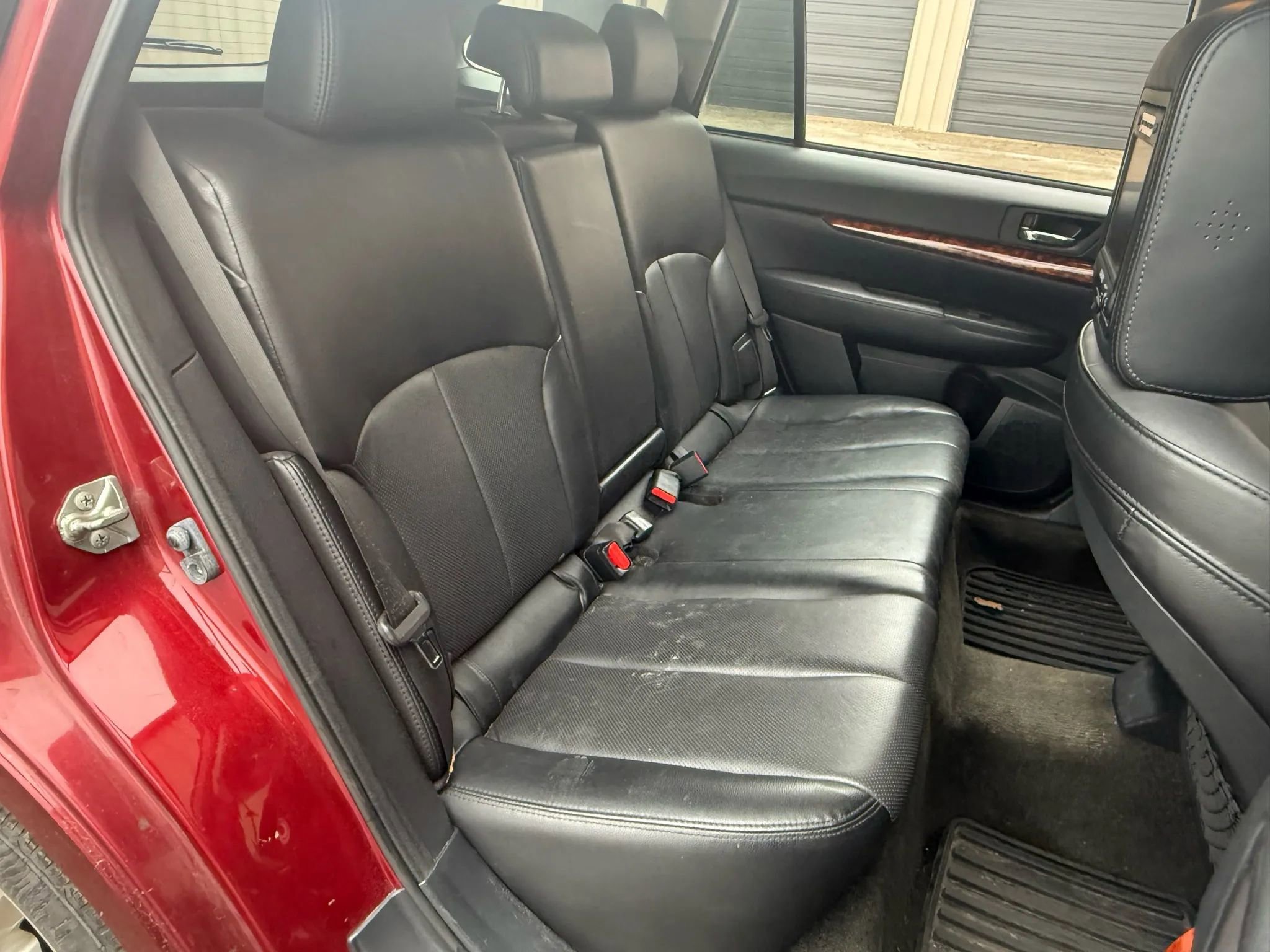 Used 2012 Subaru Outback 2.5i Limited w/ Moonroof Pkg image 11