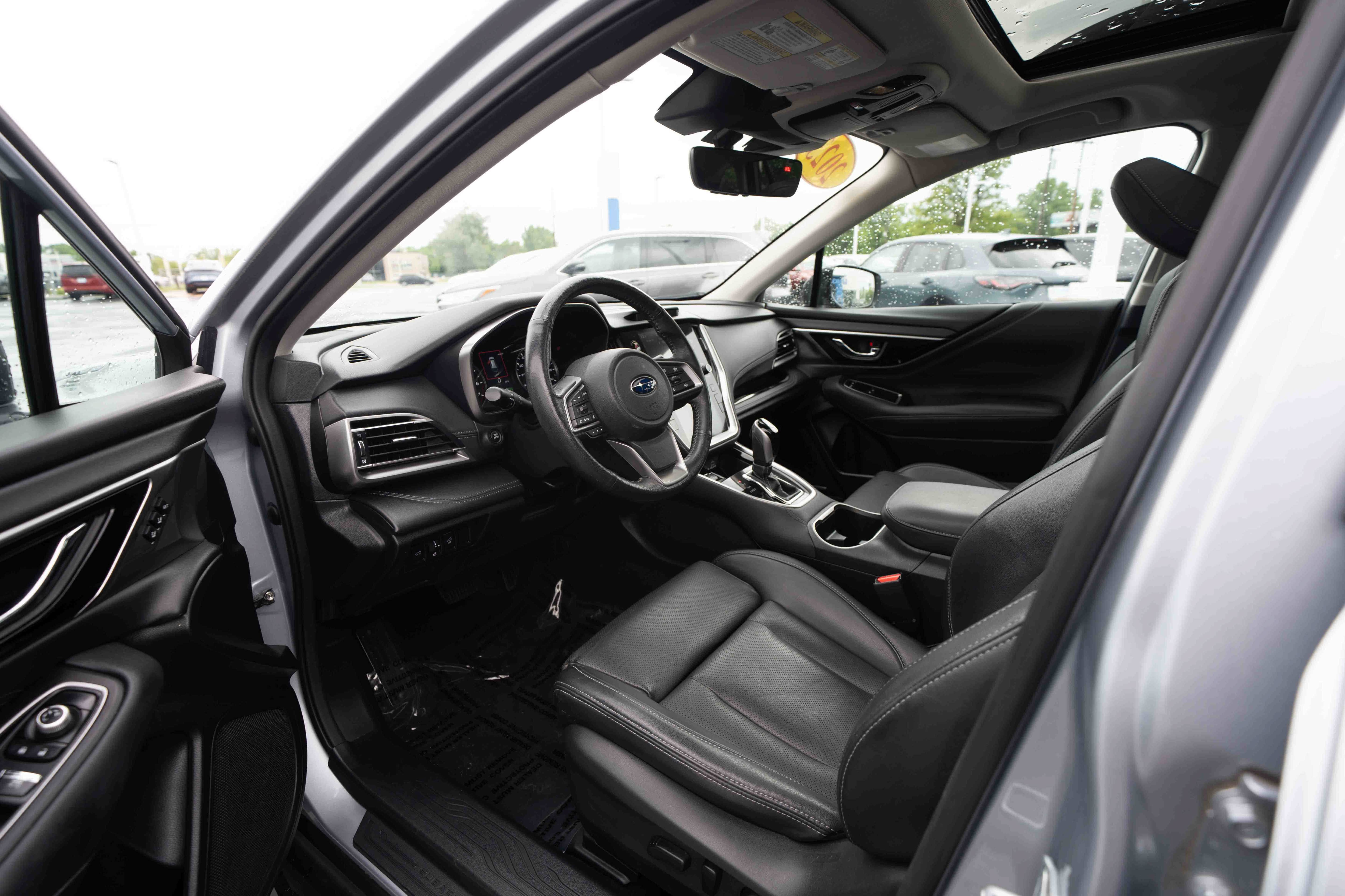 Used 2023 Subaru Outback Limited AWD/4WD image 8