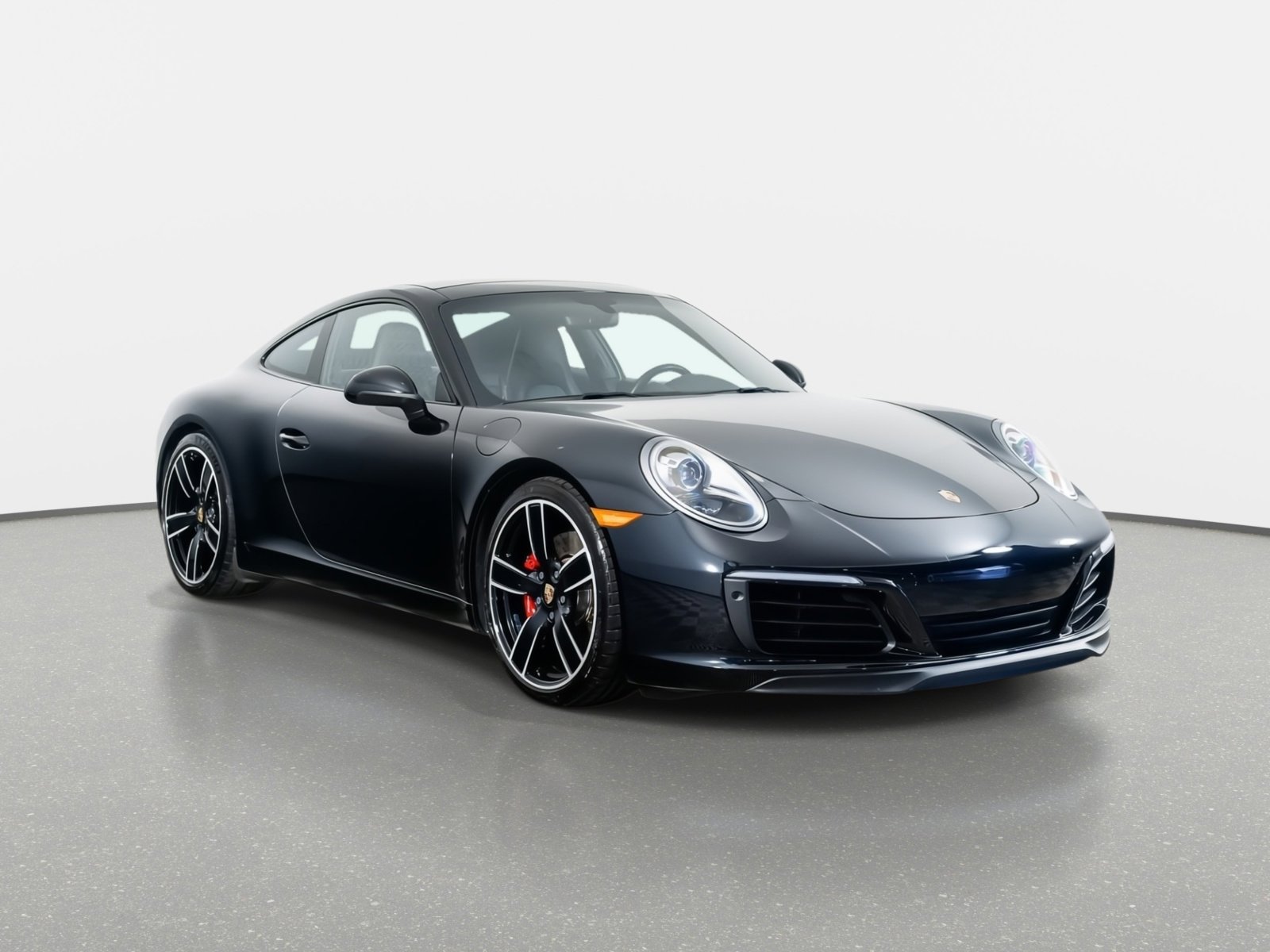 Used 2017 Porsche 911 Carrera S image 4