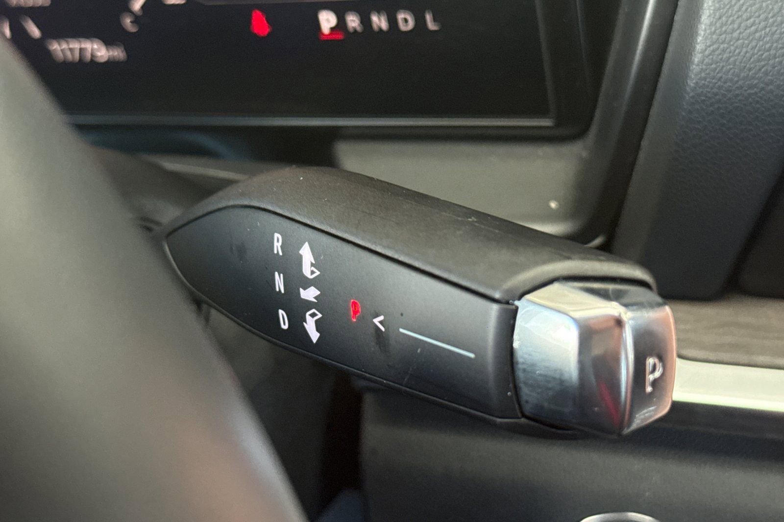 Used 2026 GMC Terrain Denali AWD/4WD image 32