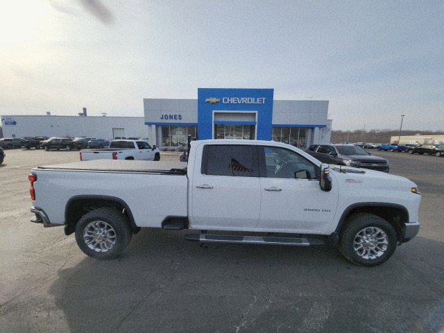 Used 2024 Chevrolet Silverado 3500 LTZ w/ LTZ Premium Package image 6