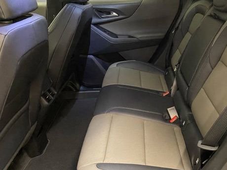 New 2026 Chevrolet Equinox LT w/ Convenience Package II image 24