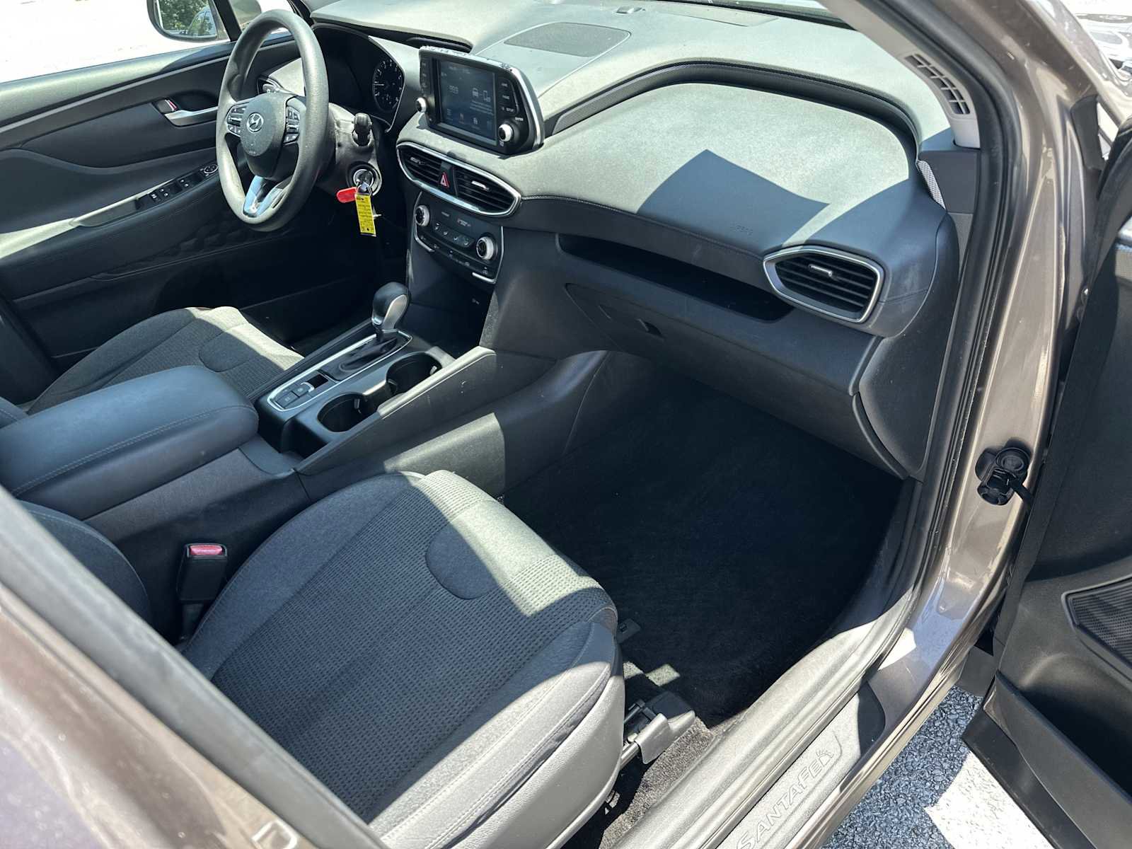 Used 2019 Hyundai Santa Fe SE FWD image 24