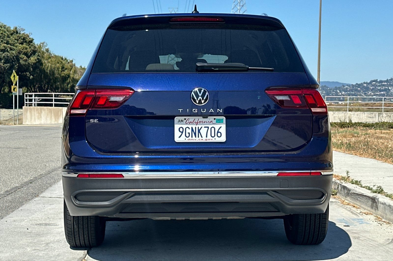 Used 2023 Volkswagen Tiguan SE FWD image 5