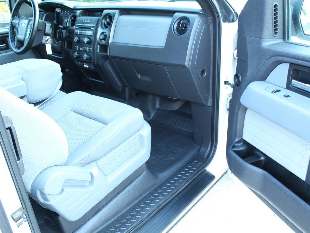 Used 2013 Ford F150 XL w/ Mid Equipment Group RWD image 23