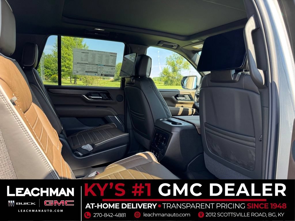 New 2026 GMC Yukon Denali Ultimate w/ LPO, Floor Liner Package AWD/4WD image 29
