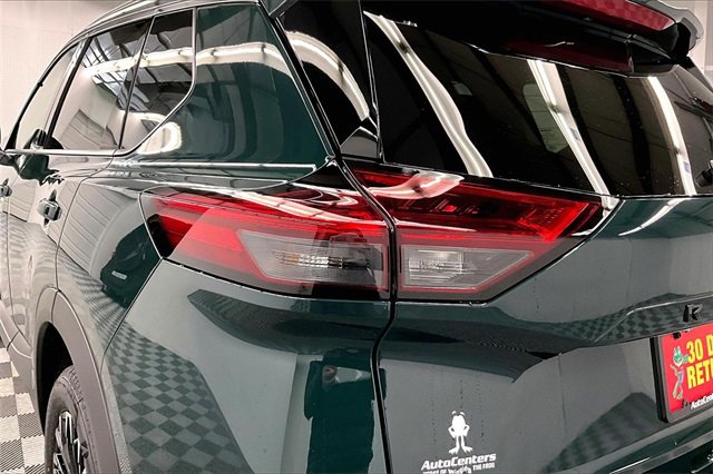 New 2026 Nissan Rogue Dark Armor image 18