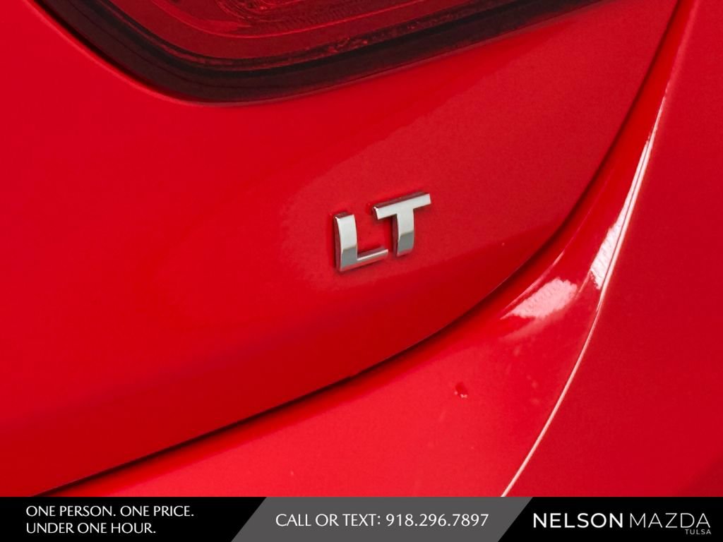 Used 2018 Chevrolet Cruze LT w/ Convenience Package FWD image 17