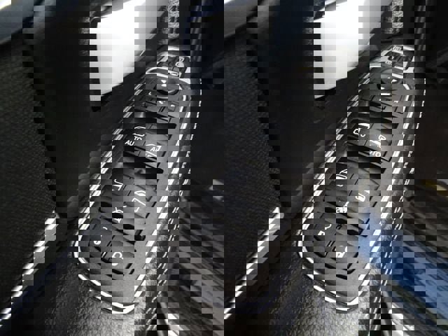 Certified 2024 RAM 2500 Big Horn w/ Bed Utility Group image 10