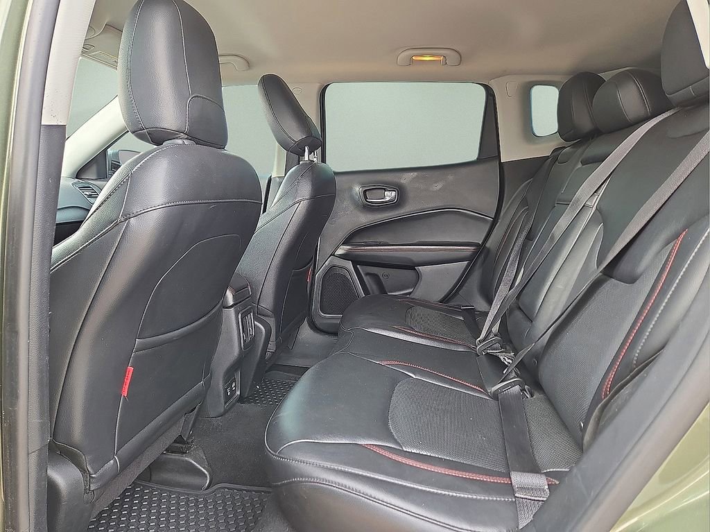 Used 2017 Jeep Compass Trailhawk w/ Leather Interior Group image 15