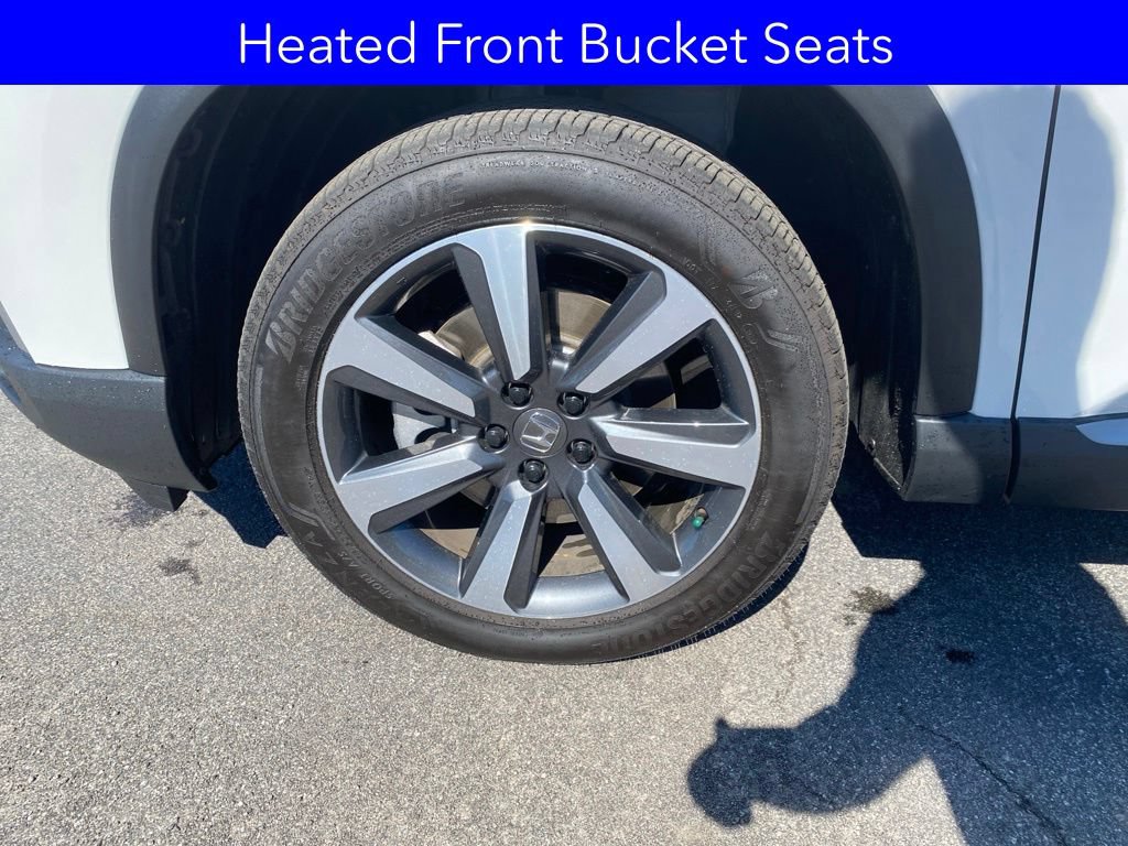 Certified 2025 Honda Pilot Touring image 18