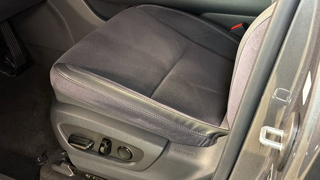 Used 2023 Lexus RZ 450e Premium w/ Accessory Package (Z1) AWD/4WD image 21