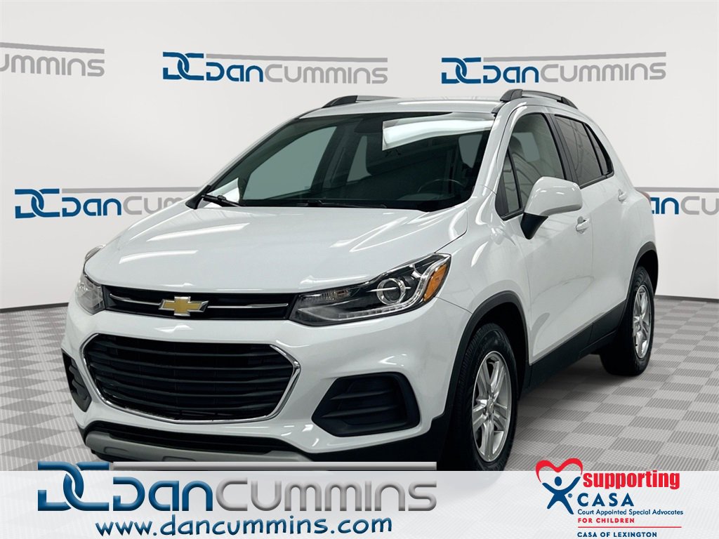 Used 2022 Chevrolet Trax LT w/ LT Convenience Package image 1