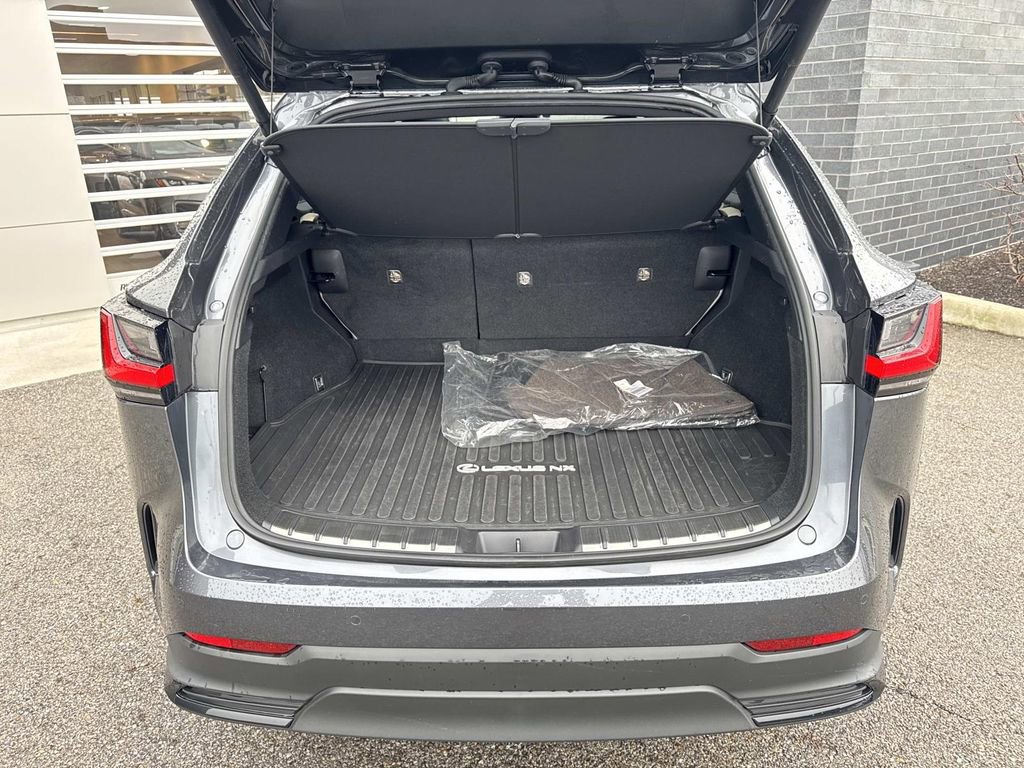 Used 2022 Lexus NX 250 AWD image 6