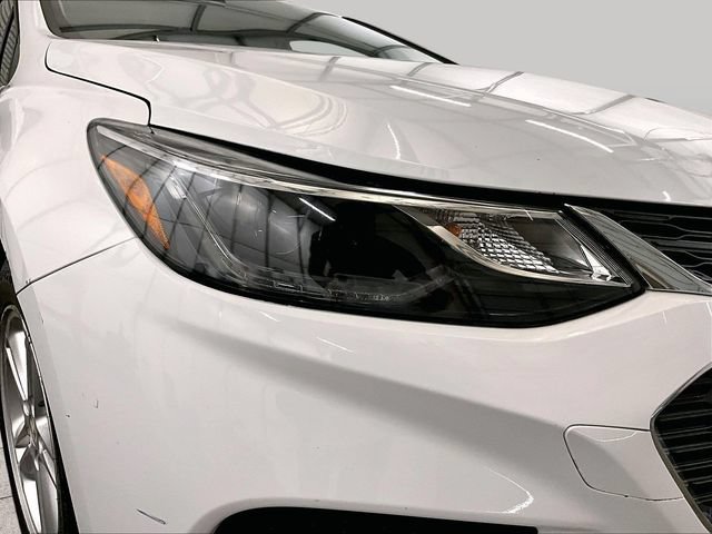 Used 2018 Chevrolet Cruze LT FWD image 27