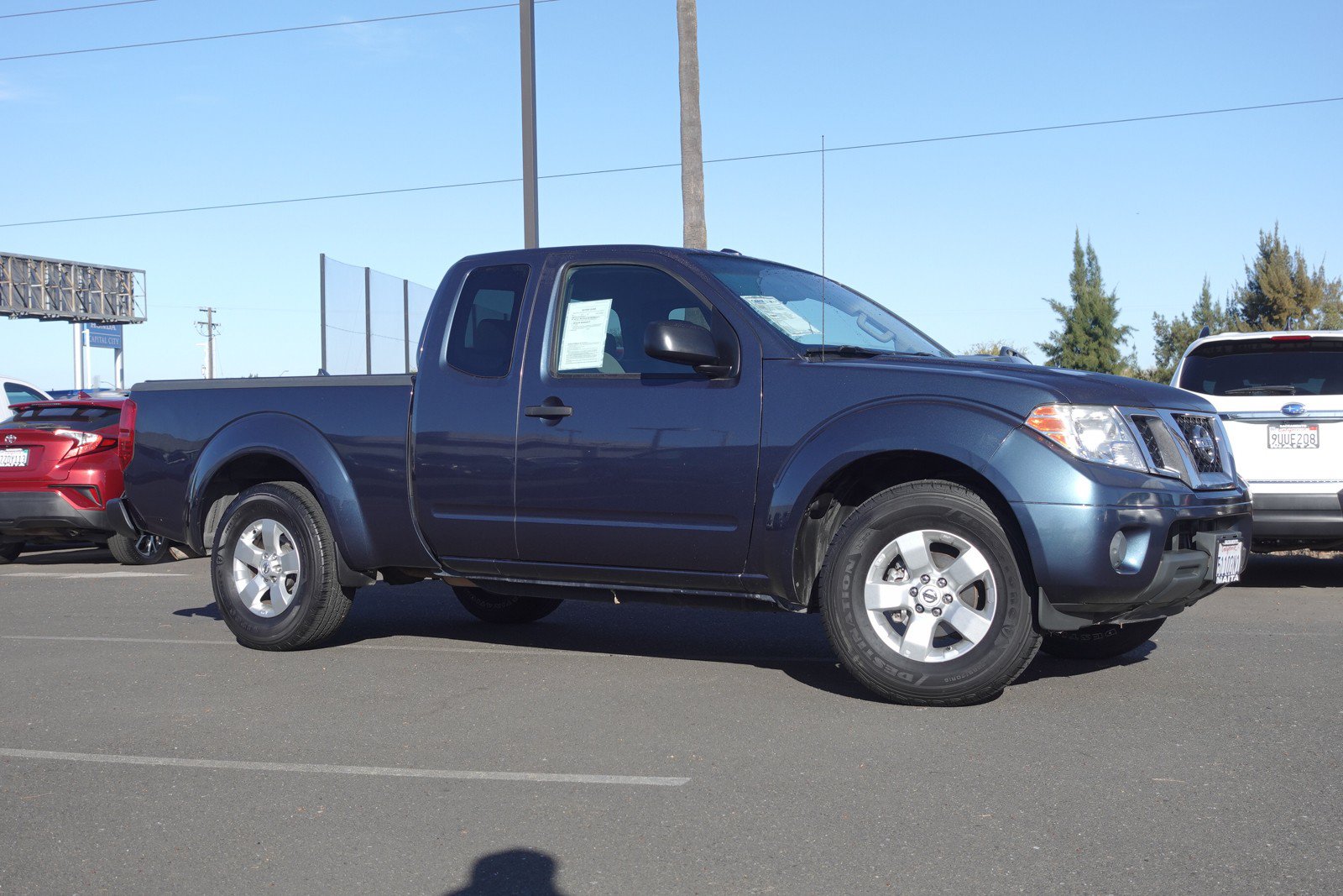 Used 2013 Nissan Frontier SV RWD image 4