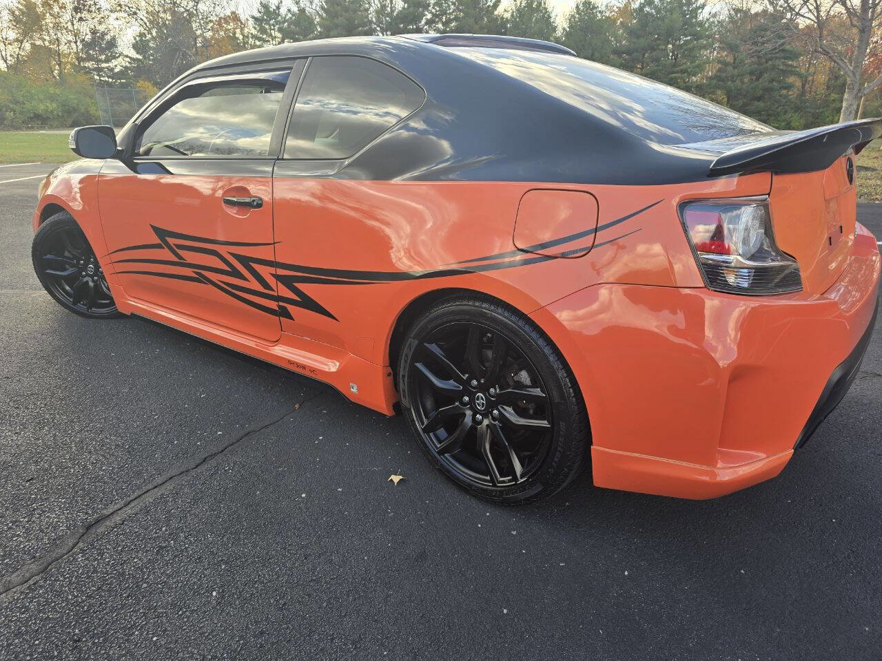 Used 2015 Scion tC image 8