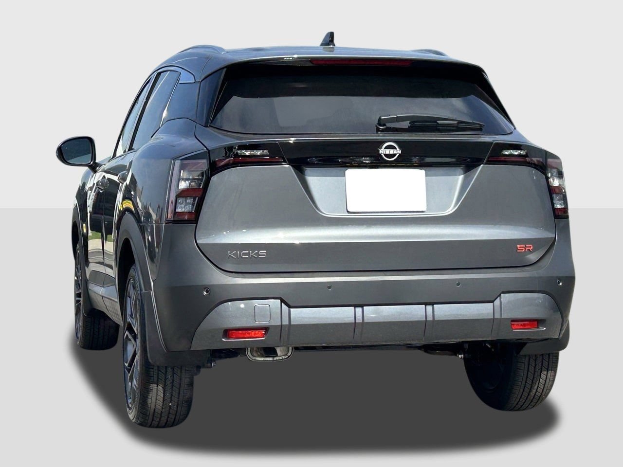New 2026 Nissan Kicks SR FWD image 3