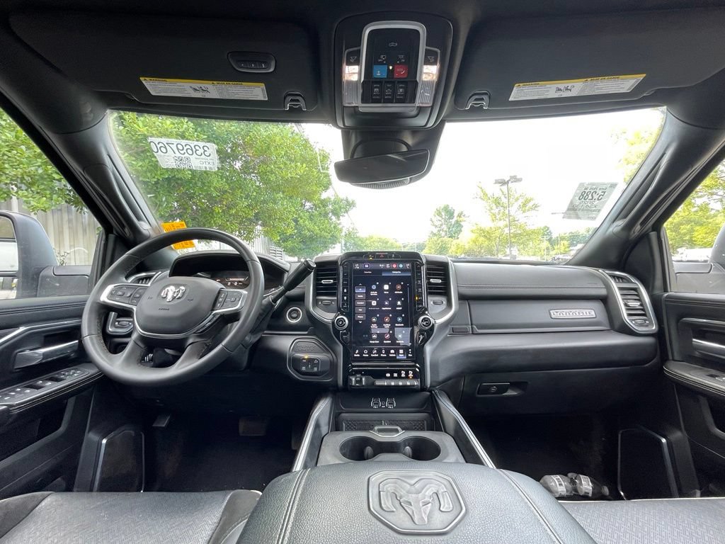 Used 2025 RAM 2500 Laramie AWD/4WD image 29
