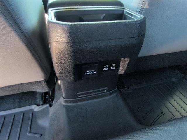 Certified 2024 Toyota Tacoma TRD Off-Road w/ TRD Off Road Upgrade Package AWD/4WD image 16