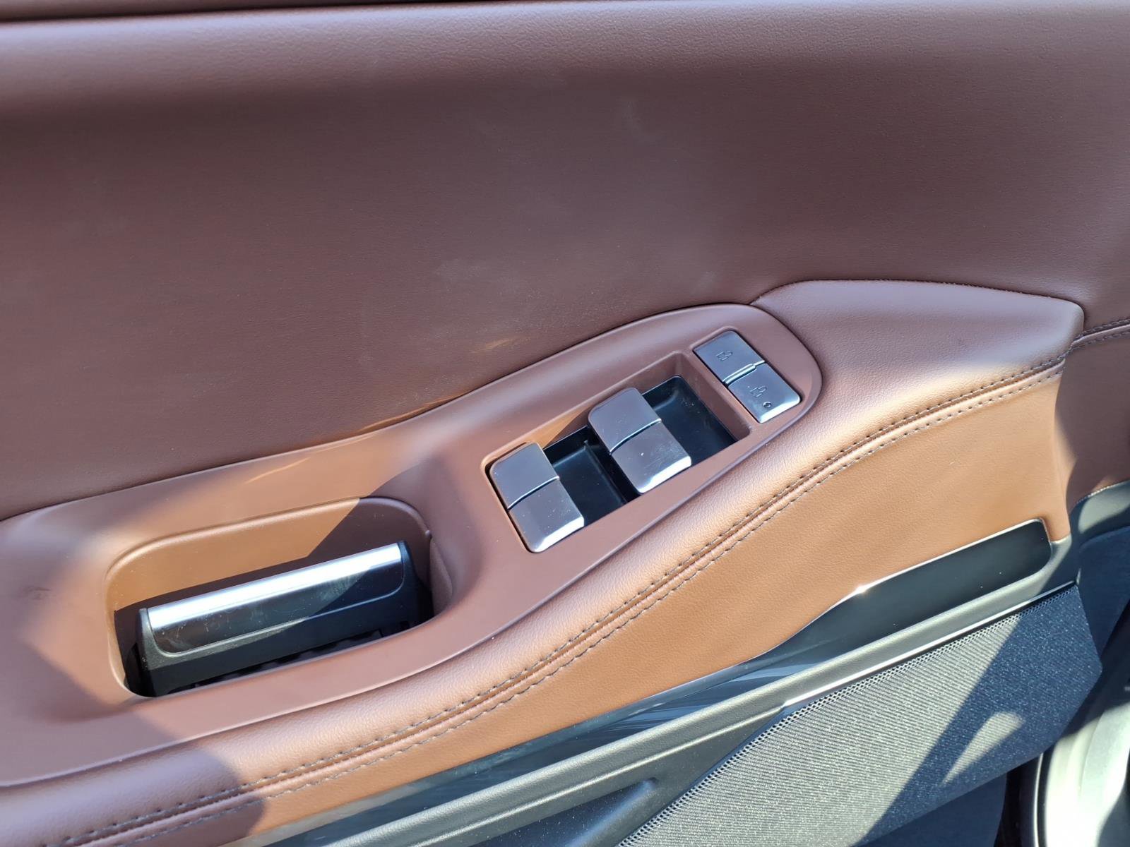 New 2026 Lincoln Navigator L Reserve AWD/4WD image 15