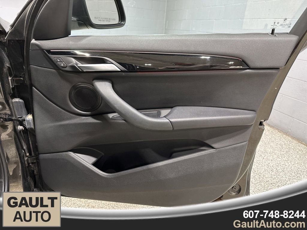 Used 2017 BMW X1 xDrive28i image 19