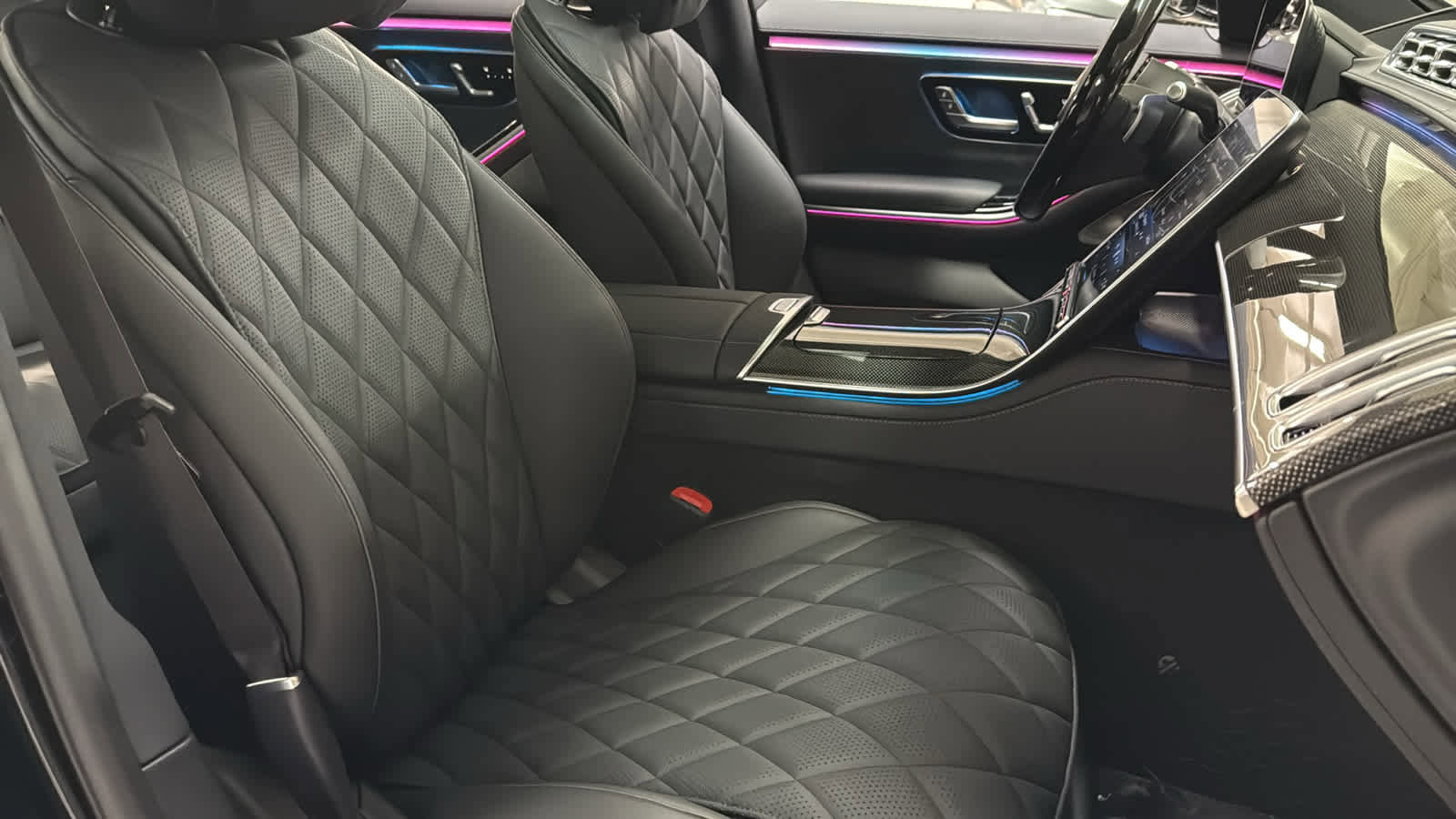 New 2026 Mercedes-Benz S 580 4MATIC Sedan image 36