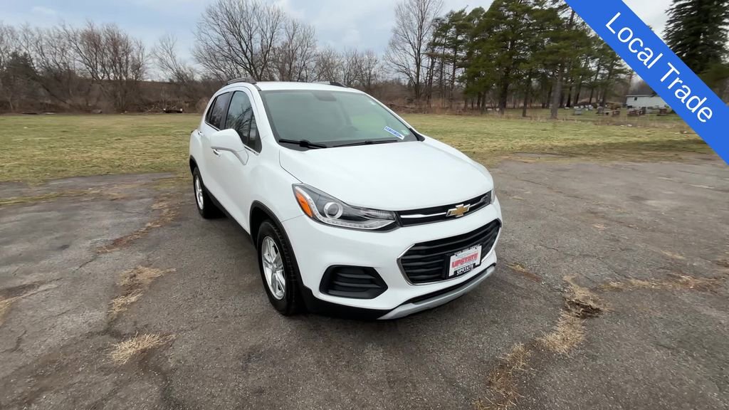 Used 2018 Chevrolet Trax LT w/ LT Convenience Package image 7