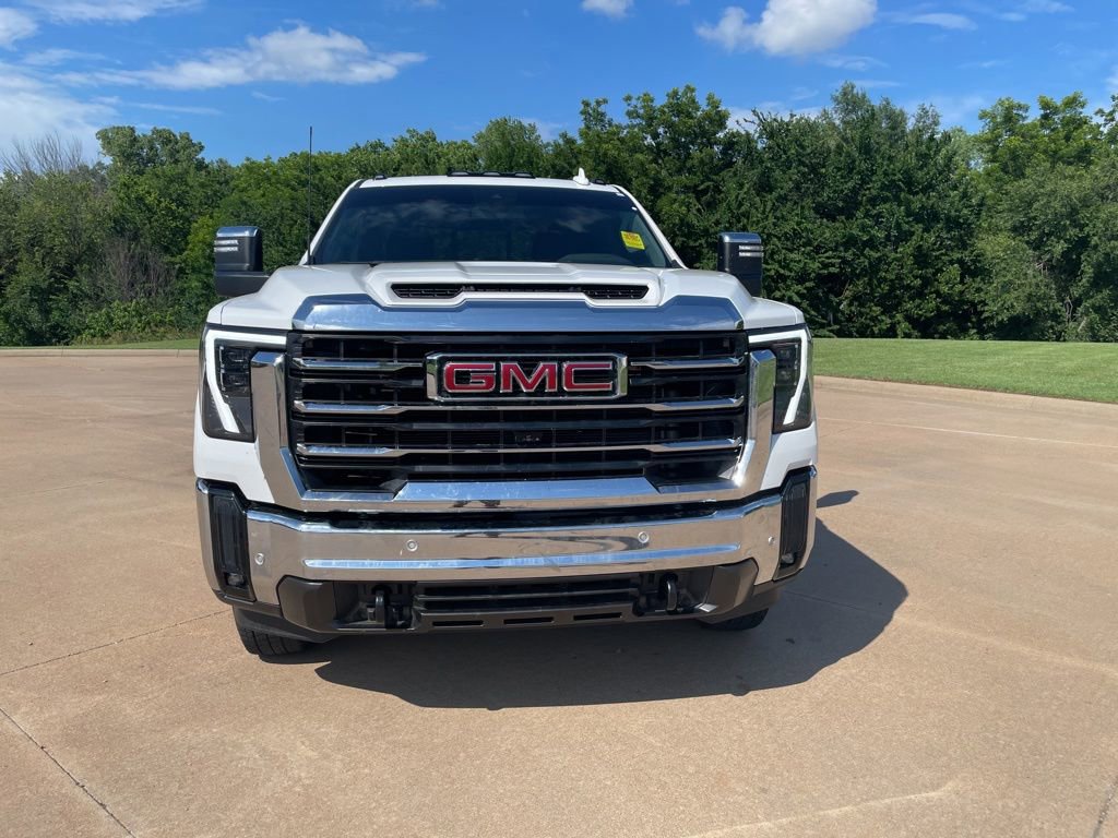 Used 2026 GMC Sierra 3500 SLT w/ SLT Convenience Package AWD/4WD image 2