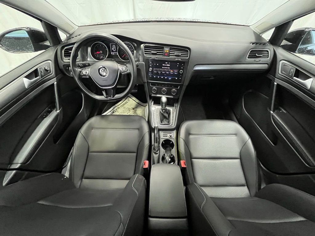 Used 2019 Volkswagen Golf SE w/ Driver Assistance Package image 13