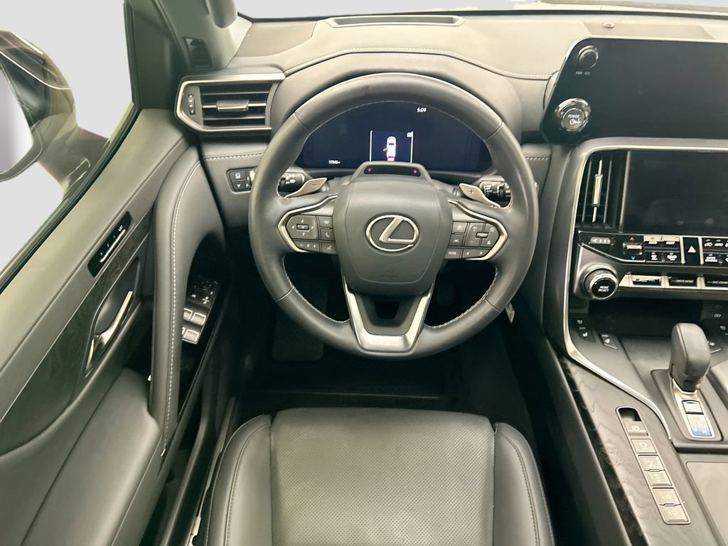 Used 2025 Lexus LX 700h Overtrail AWD/4WD image 10