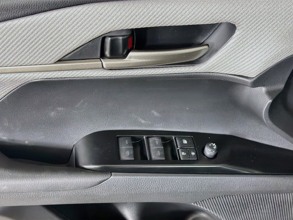 New 2026 Toyota Camry SE w/ Convenience Package FWD image 17