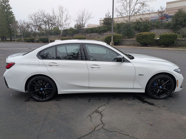 Used 2023 BMW 330e w/ M Sport Package image 4