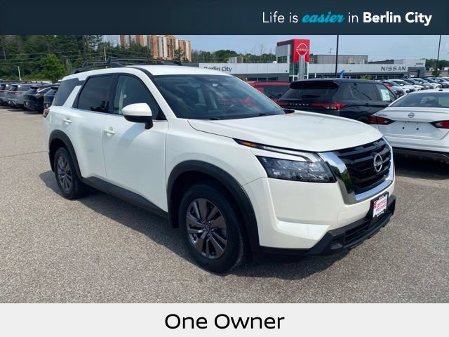 Certified 2024 Nissan Pathfinder SV