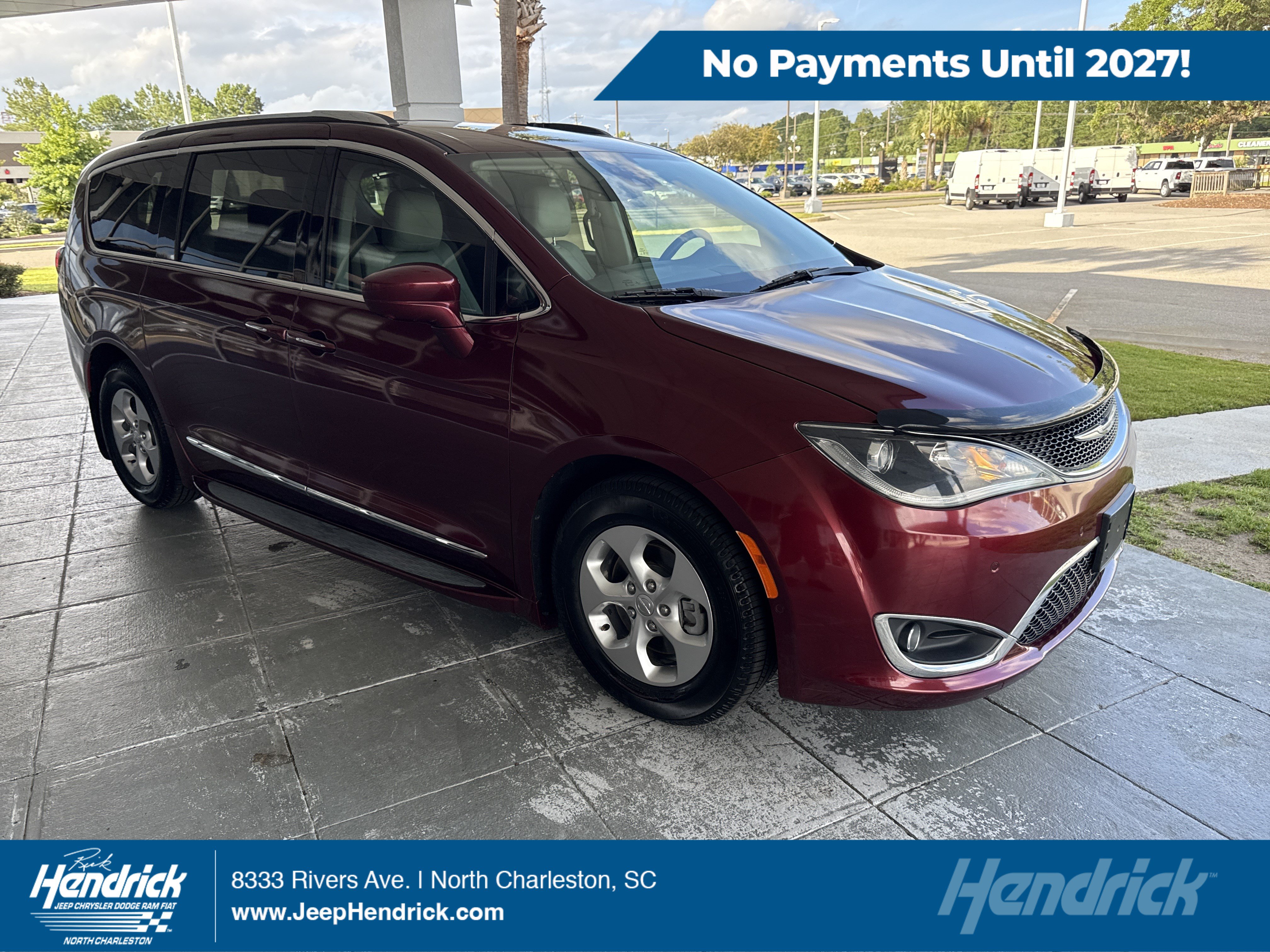 Used 2017 Chrysler Pacifica Touring-L Plus w/ Advanced Safetytec Group