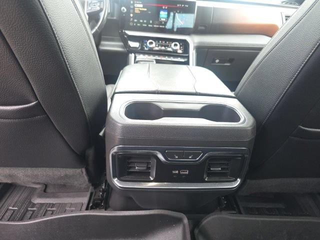 Used 2023 GMC Sierra 1500 Denali AWD/4WD image 38
