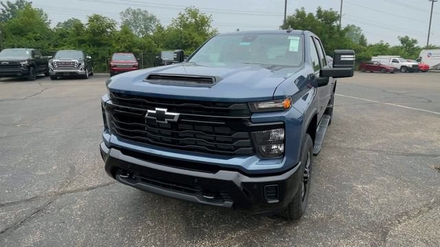 New 2026 Chevrolet Silverado 2500 Custom w/ Custom Value Package AWD/4WD image 5