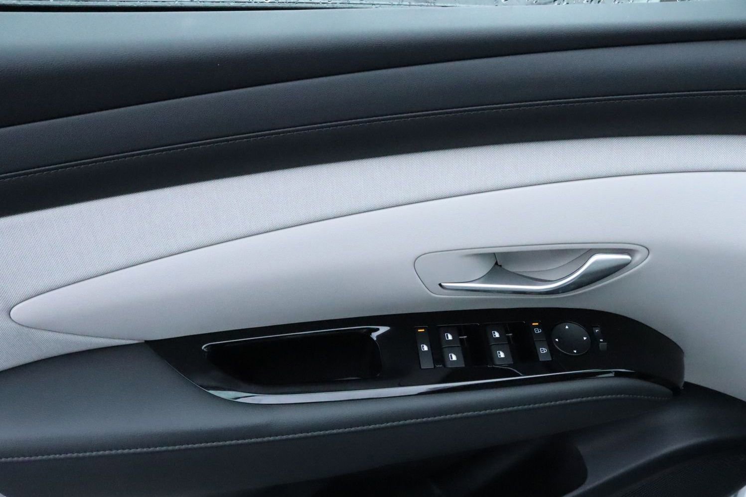 New 2026 Hyundai Tucson Limited image 23