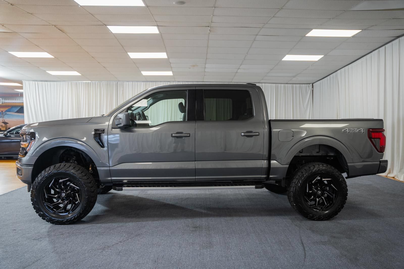 Used 2025 Ford F150 XLT w/ Equipment Group 301A Standard AWD/4WD image 4