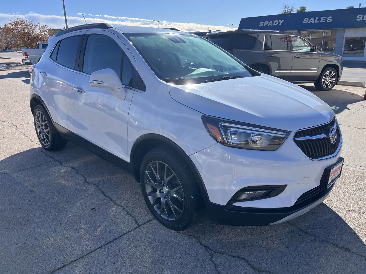 Used 2019 Buick Encore Sport Touring image 6
