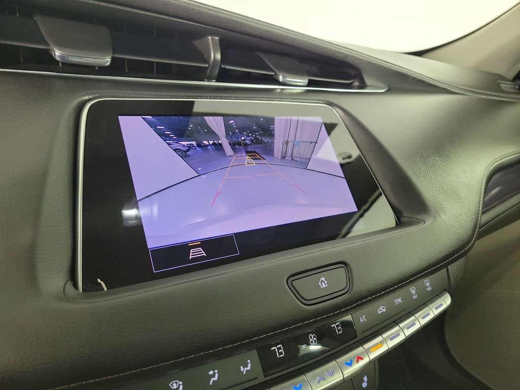 Used 2023 Cadillac XT4 Luxury w/ Cold Weather Package image 27