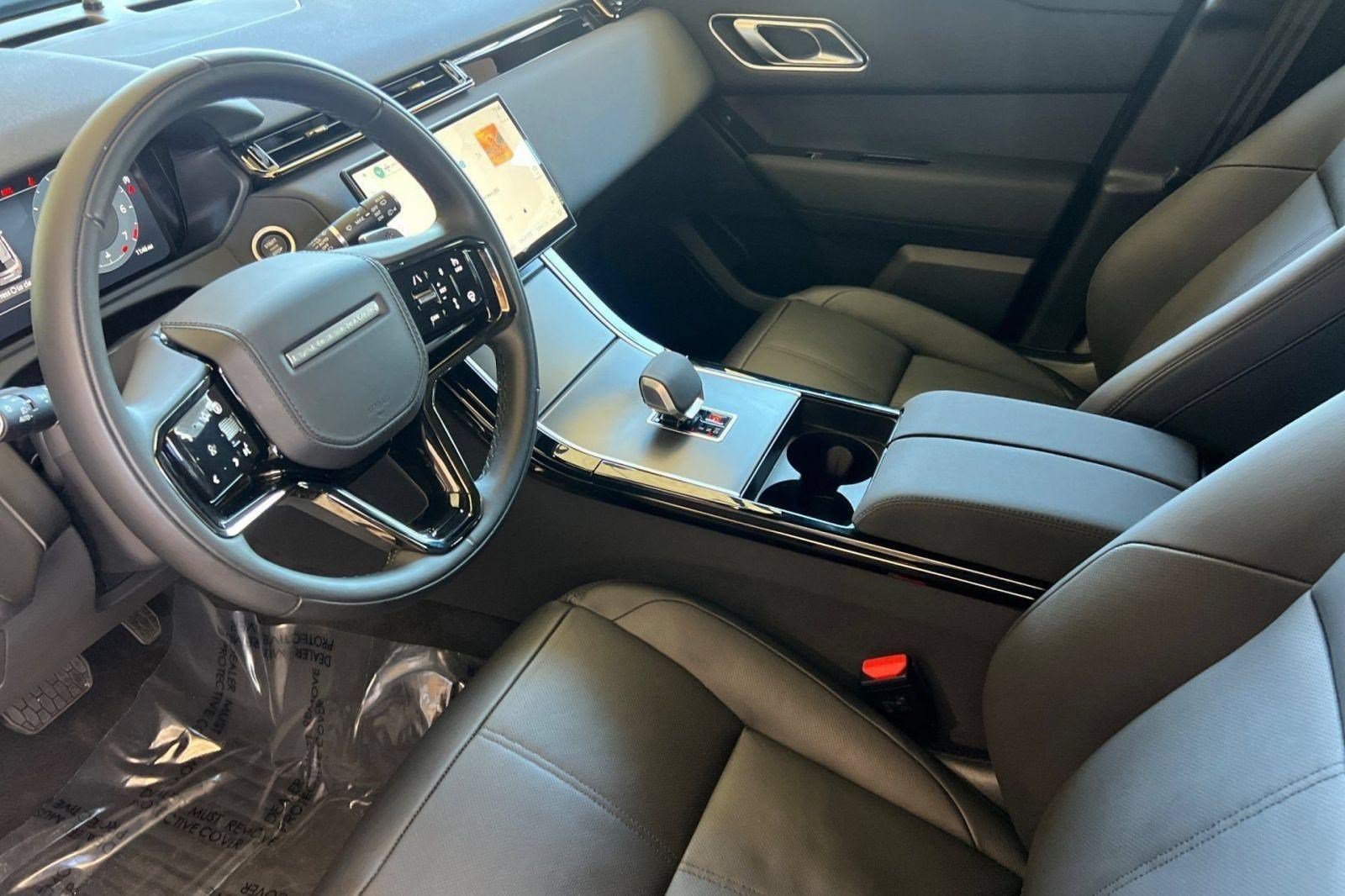 Certified 2026 Land Rover Range Rover Velar S AWD/4WD image 4