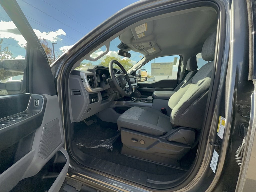 New 2026 Ford F350 XLT w/ XLT Premium Package image 10