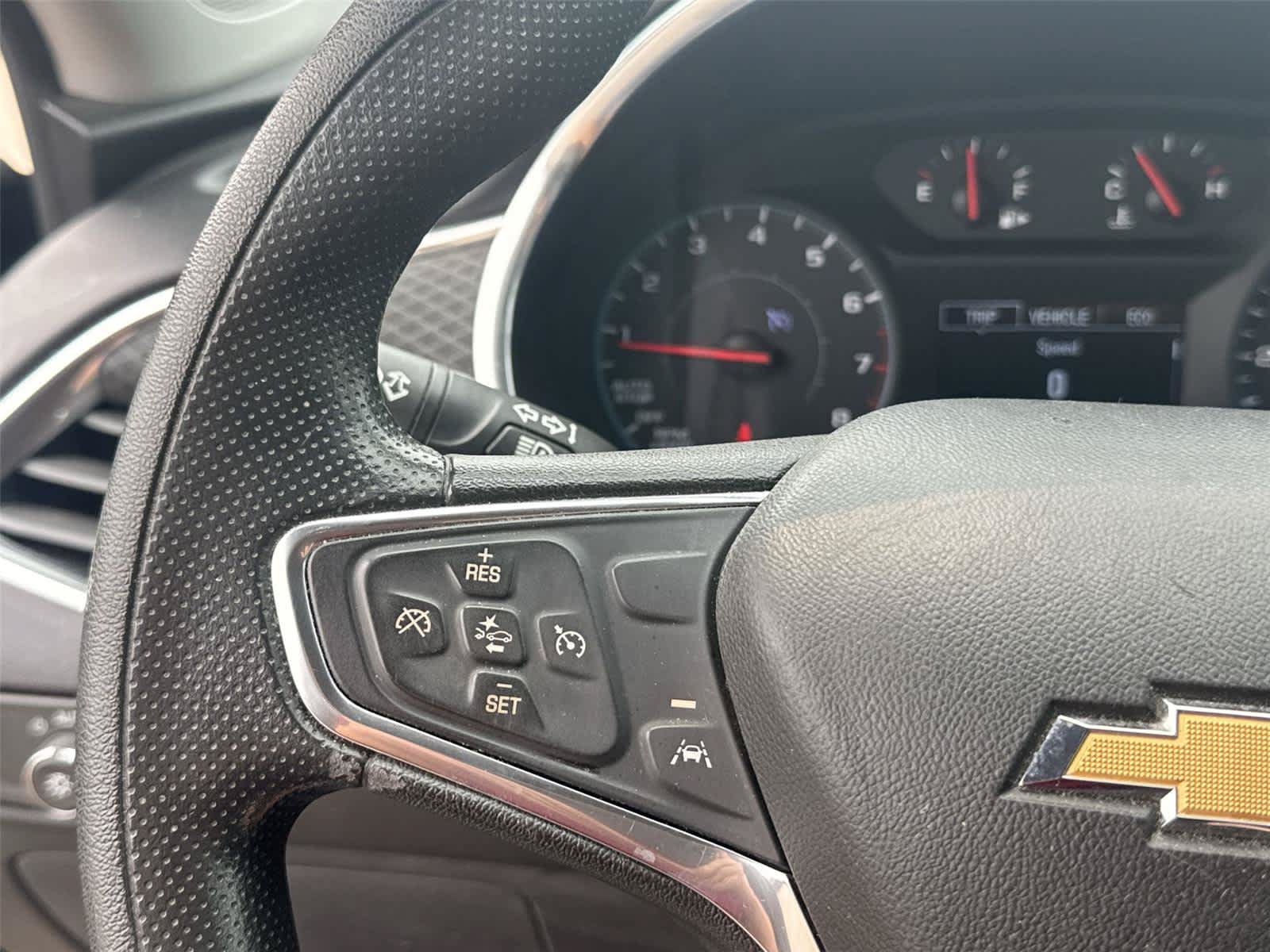 Used 2020 Chevrolet Malibu LT FWD image 19