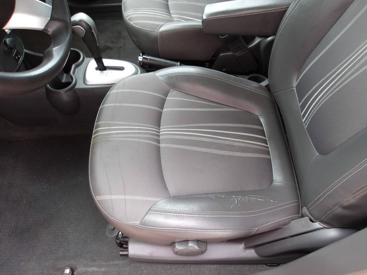 Used 2014 Chevrolet Spark LT FWD image 18