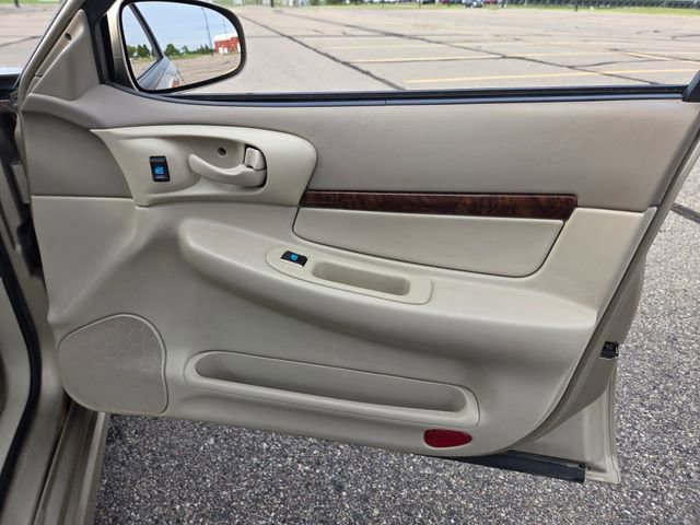 Used 2005 Chevrolet Impala LS w/ Preferred Equipment Group FWD image 35