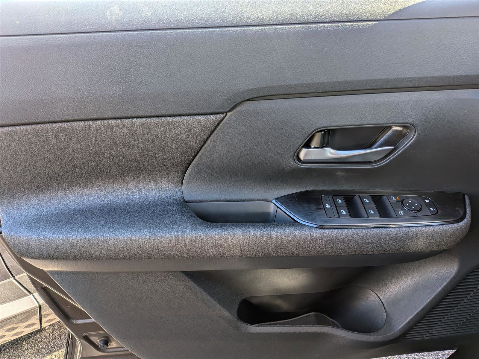New 2026 Nissan Kicks SV w/ SV Premium Package FWD image 22