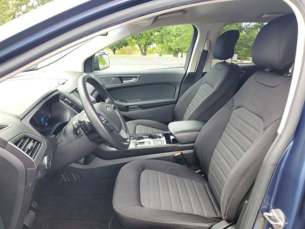 Used 2019 Ford Edge SE AWD/4WD image 5