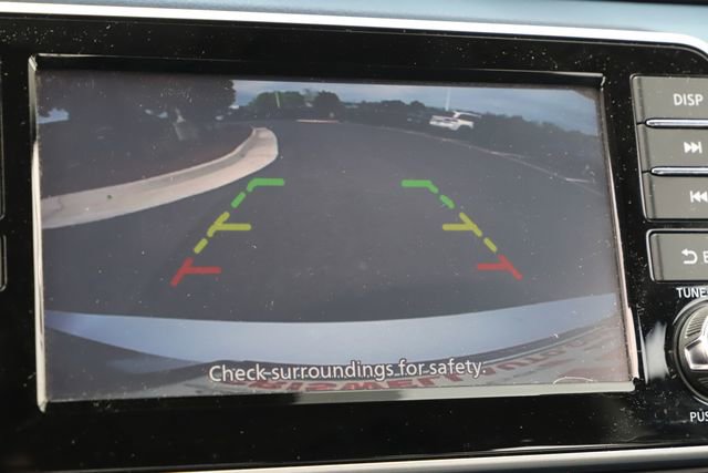 Used 2025 Nissan Versa SV FWD image 30